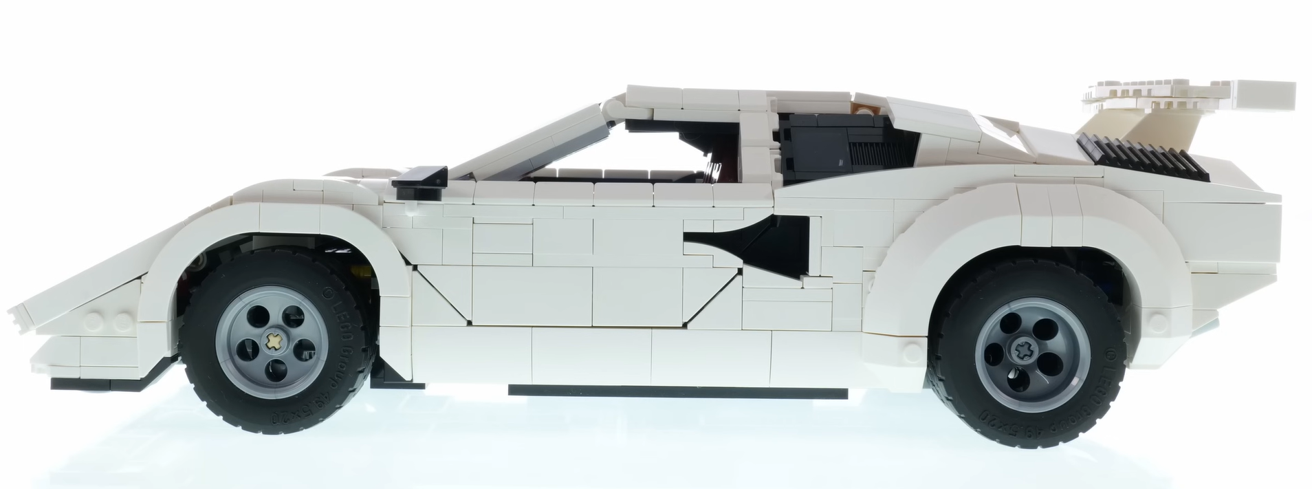 Lamborghini Countach 5000 Quattrovalvole